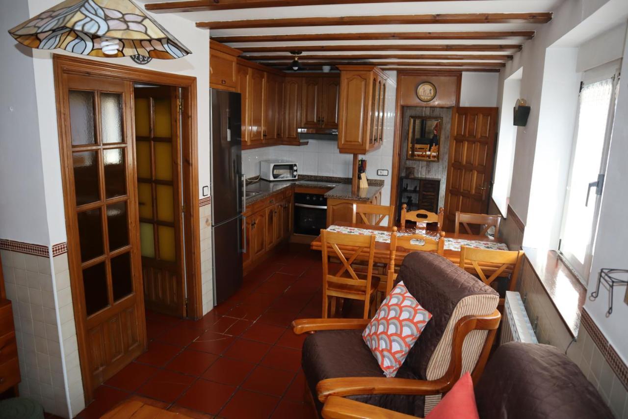 Casa Rural Cares Santa Maria de Valdeon Eksteriør billede